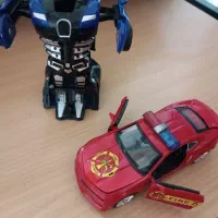 ماشین اسباب بازی