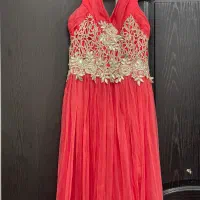 پیراهن مجلسی بلند کار شده یکبار پوشیده شده