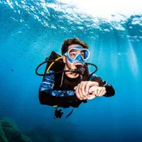 دوره های آموزشی غواصی ویژه مهاجرت کاری
