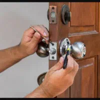 کلیدسازی سیاربازگشایی انواع درب درسریع ترین زمان