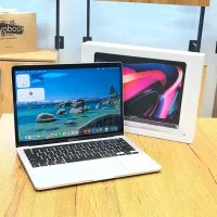 مک بوک ProM2/8/512 سایکل ۵۱ تمیز بدون نقطه