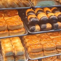 اوستا خشک‌کار‌قنادی