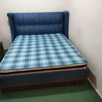 تخت خواب دو نفره شیک و نو