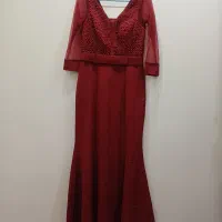 پیراهن زرشکی جنس عالی تن‌پوش شیک