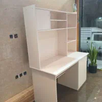 میز مطالعه سفارشی ساز