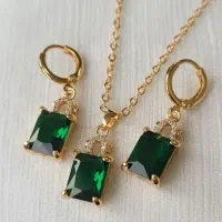 نیمست سنگ طرح زمردی