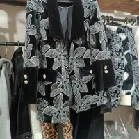 چرخکار ماهر مانتو دوز نیازمندیم|استخدام صنعتی، فنی، مهندسی|تهران, بهارستان|دیوار