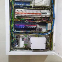 تعمیرات و اجراع کامل برقکاری و دوربین مداربسته
