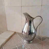 پارچ برنجی قدیمی ترتمیز|صنایع دستی و سایر لوازم تزئینی|فامنین, |دیوار