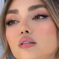 میکاپ و شنیون حرفه ای باقیمت فوق العاده خیابان برق|خدمات آرایشگری و زیبایی|کرمانشاه, |دیوار