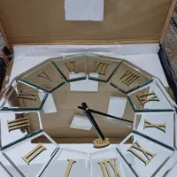 ساعت دیواری