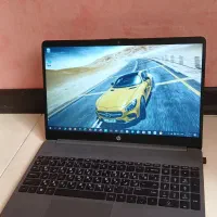 لپ تاپ hp رم 16 و حافظه ۱۲۰۰ گیگ