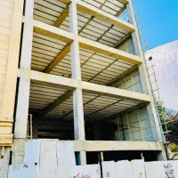 واحد نوساز/فول امکانات/آسانسور/پارکینگ/فلکه گاز