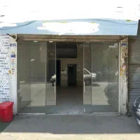 مغازه ۸۰ متری