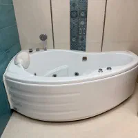 جکوزی برند زرین آب کاملانو