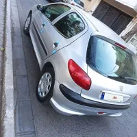 ماشین ۲۰۶مدل ۸۳