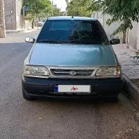 پراید نقره‌ای مدل ۸۸