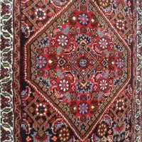 پشتی در طرح مختلف و فرش