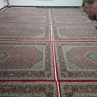 فرش زیبا و یکدست 40 متر در حد نو