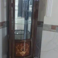 ویترین جنس چوب وپولیش