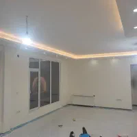 نقاشی ساختمان و باغ و باغچه