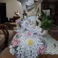 یک جفت گلدان قدیمی بسیارزیبا و بسیارظریف