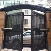 کرکره برقئ فولادی-کرکره پارکینگ فول پانچ|مصالح و تجهیزات ساختمان|چهارباغ, |دیوار