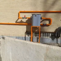 شاگرد گازرسانی نیروی کمکی. وردست جوشکار گاز