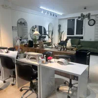 اجاره میز ناخن