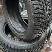 لاستیک یخ شکن