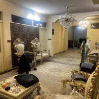 200 متر /ملک تجاری و مسکونی