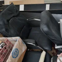 صندلی اداری و انتظار