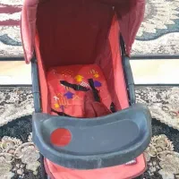 کالسکه و نی نی لا لا