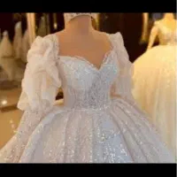 اجاره لباس عروس ۴۵۰۰ت و لباس مجلسی۵۹۰ ت