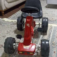 ماشین چهار چرخ و کالسکه