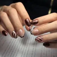 جشنواره تابستانه کاشت ناخن با بهترین تخفیف ها