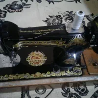 چرخ خیاطی قدیمی مشکی عالی