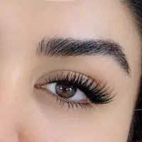 آموزش کاشت مژه با مدرک فنی حرفه ای