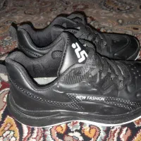 کتونی شیک نو