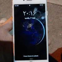 اپل iPhone 6 با حافظهٔ ۶۴ گیگابایت