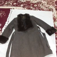 پالتو|لباس|خوی, |دیوار