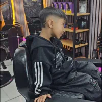 آموزش آرایشگری از صفر تا صد تضمینی