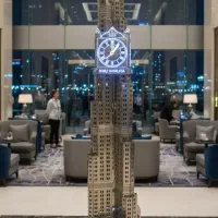 برای اولین بار در دنیا ساعت ایستاده برج خلیفه