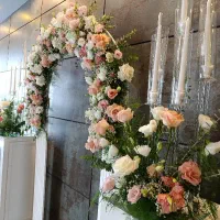 دیزاین گل آرایی و بادکنک آرایی
