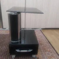 میز تلفن به فروش میرسد