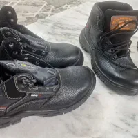 کفش ایمنی نونو