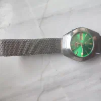 ساعت زیبا خوشرنگ