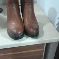 پوتین سایز۳۹ درحدنو  یک بارپوشیده شده