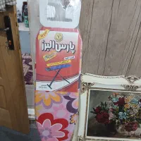تابلو فرش و مییز اتو