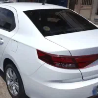 تارا سفید